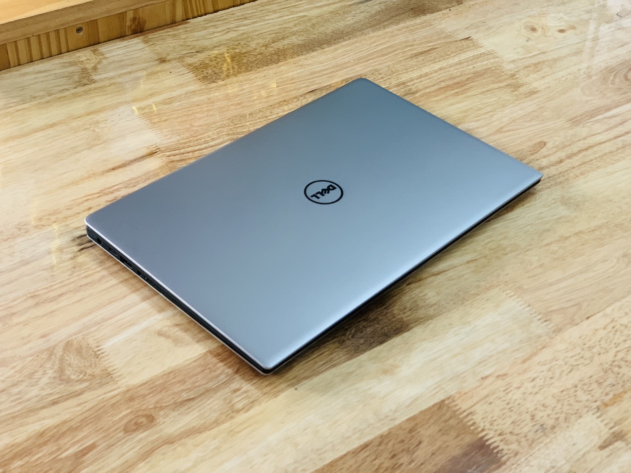 Dell XPS 13 – 9350 