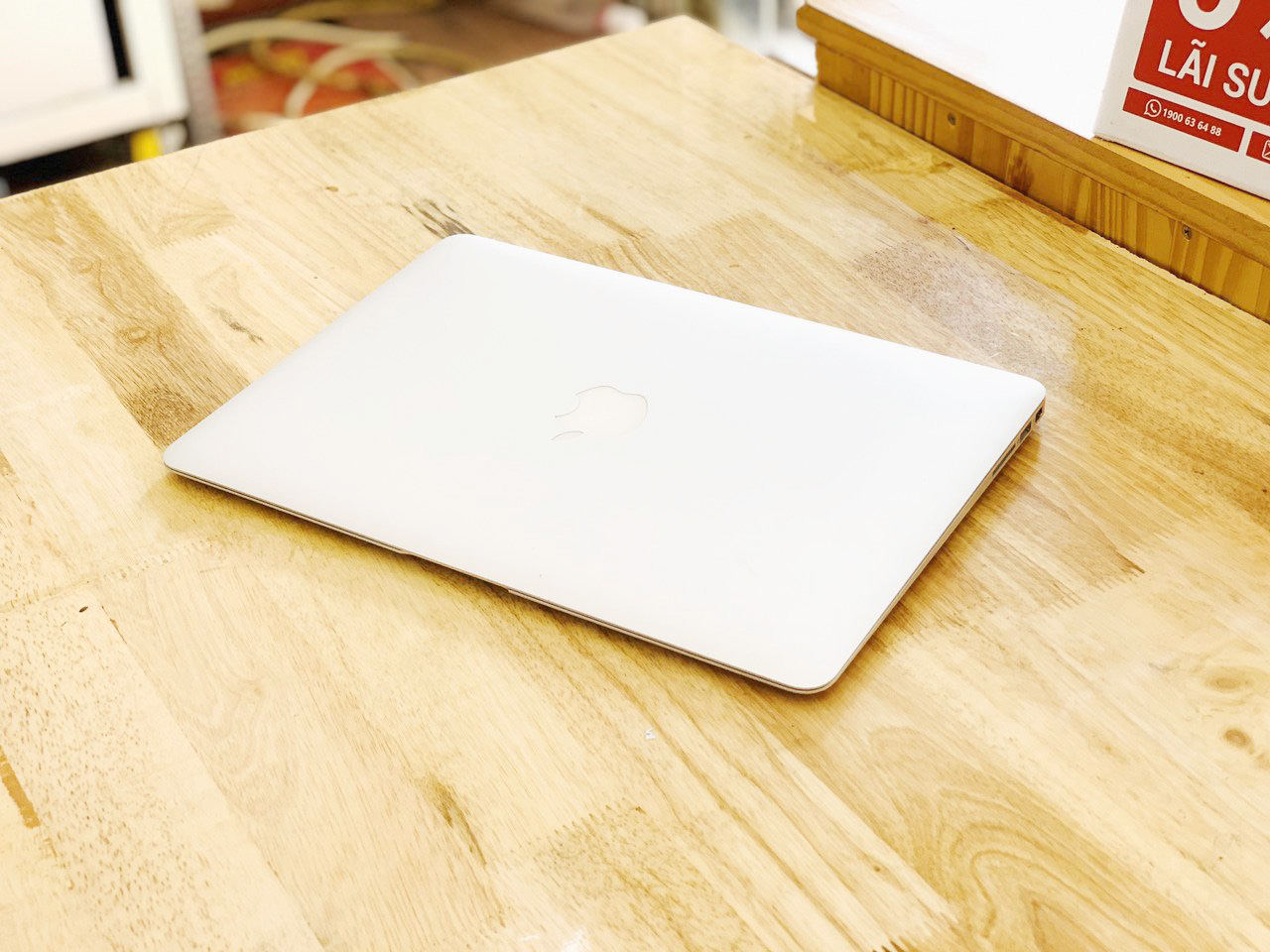 Macbook Air 13-inch Early 2014 i7
