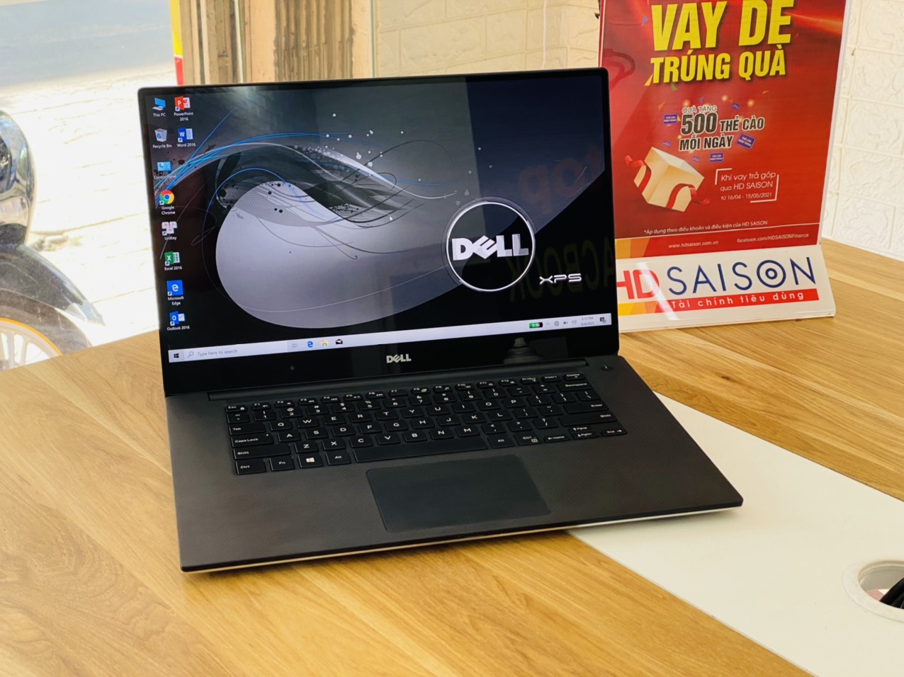 Dell Xps 15-9550