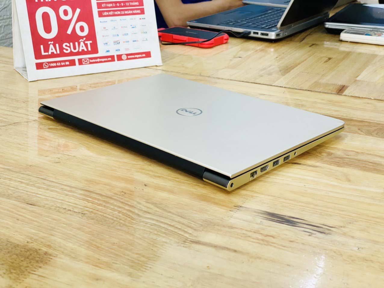 Laptop Dell Vostro 5468 i5-7200U Ram 8G SSD 128G + HDD 500G Vga Rời Nvidia 940MX 14 inch Màu Gold