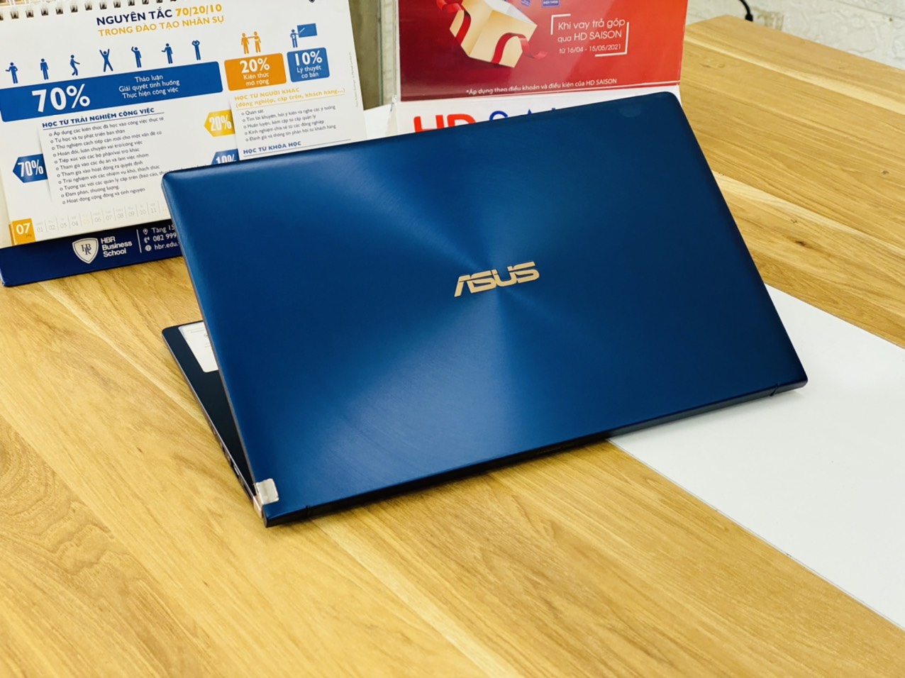 Asus Zenbook UX333FA i5-8265U Ram 8G SSD 256G 13 inch Full HD Viền Mỏng Sang Trọng