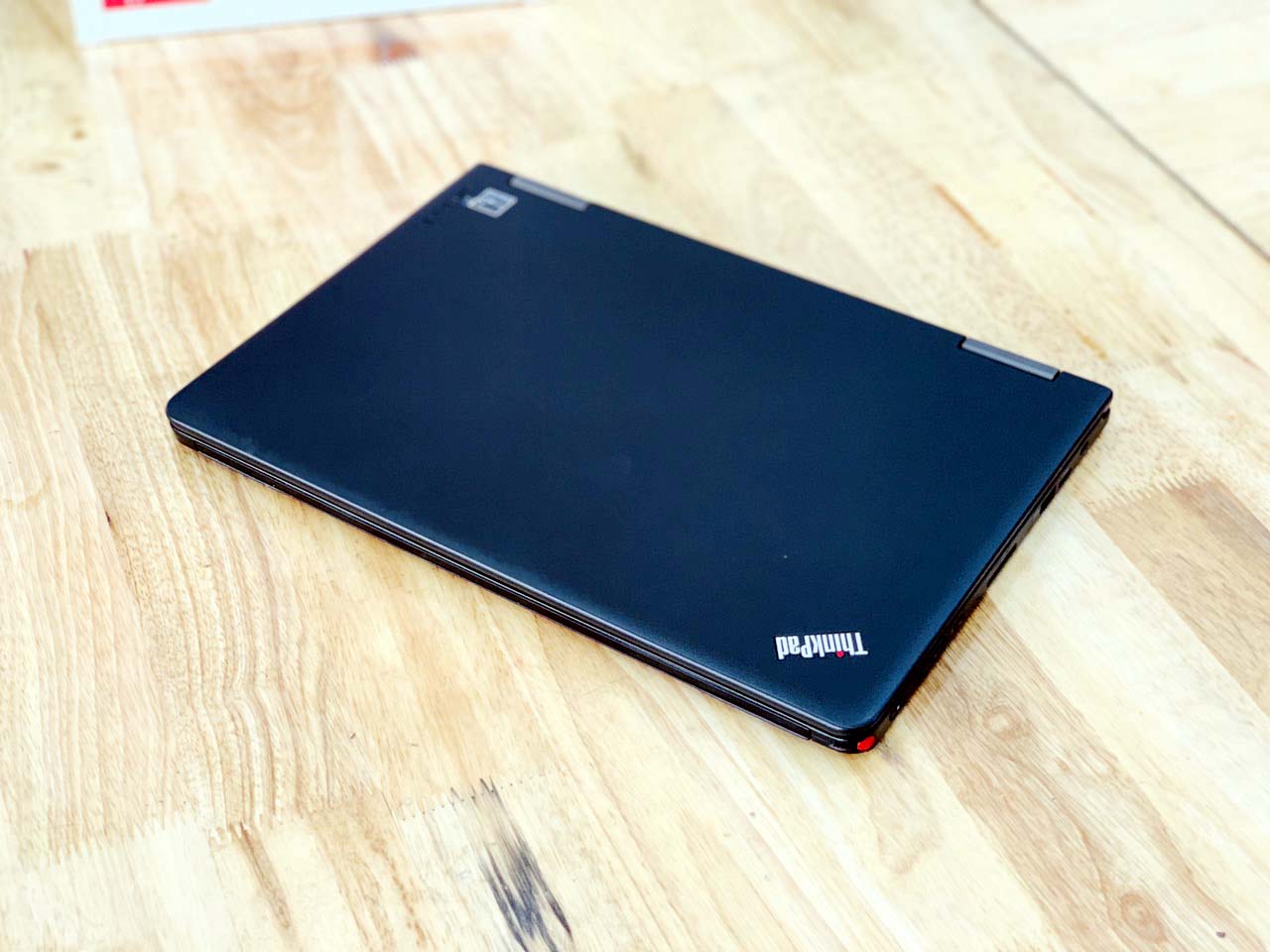 Laptop Lenovo Thinkpad Yoga S1 i7-4500U Ram 8GB SSD 256GB 12.5 inch Full HD Cảm Ứng Xoay 360 Độ