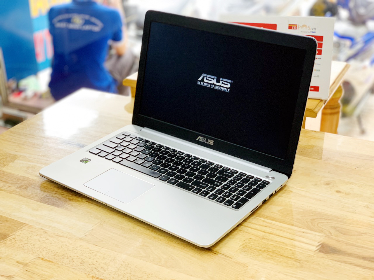 Laptop Asus K501LX i5-5200U Ram 8G SSD 256G Vga Nvidia GTX950M 15.6 inch Full HD Chiến Game Đồ Hoạ Đỉnh