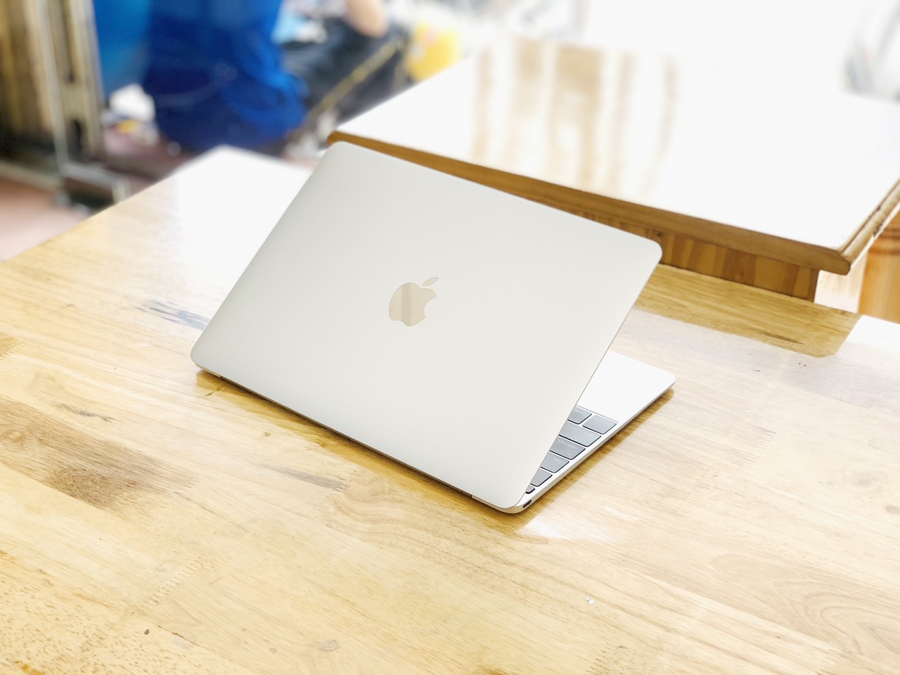 Macbook retina 12-inch 2015 Core M Ram 8G SSD 256G Đẹp Chuẩn Zin 100%