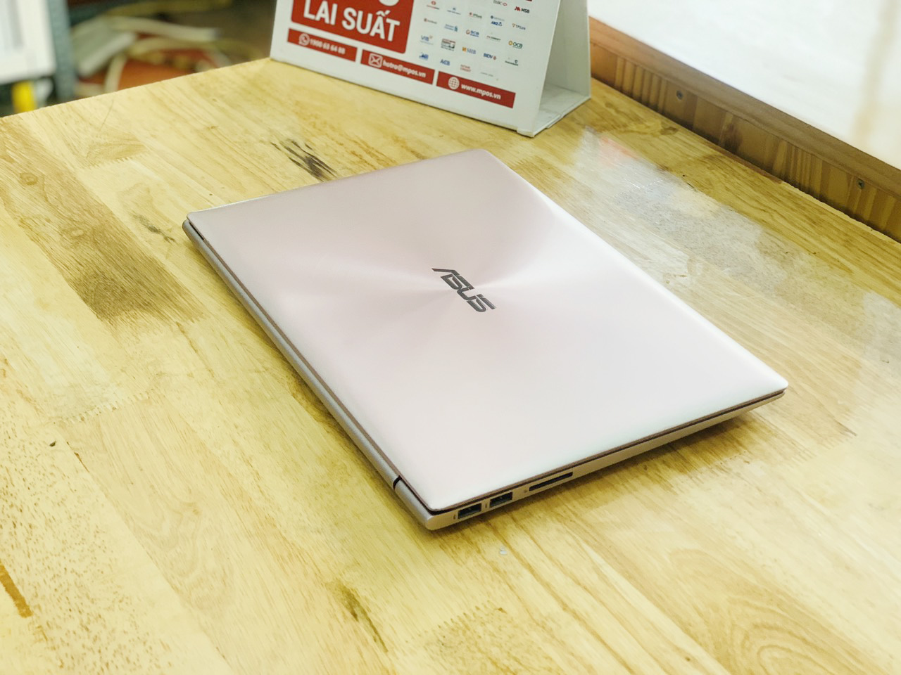 Asus Zenbook UX303UA i5-6200U Ram 4GB SSD 128G 13.3 inch Full HD Mỏng Đẹp